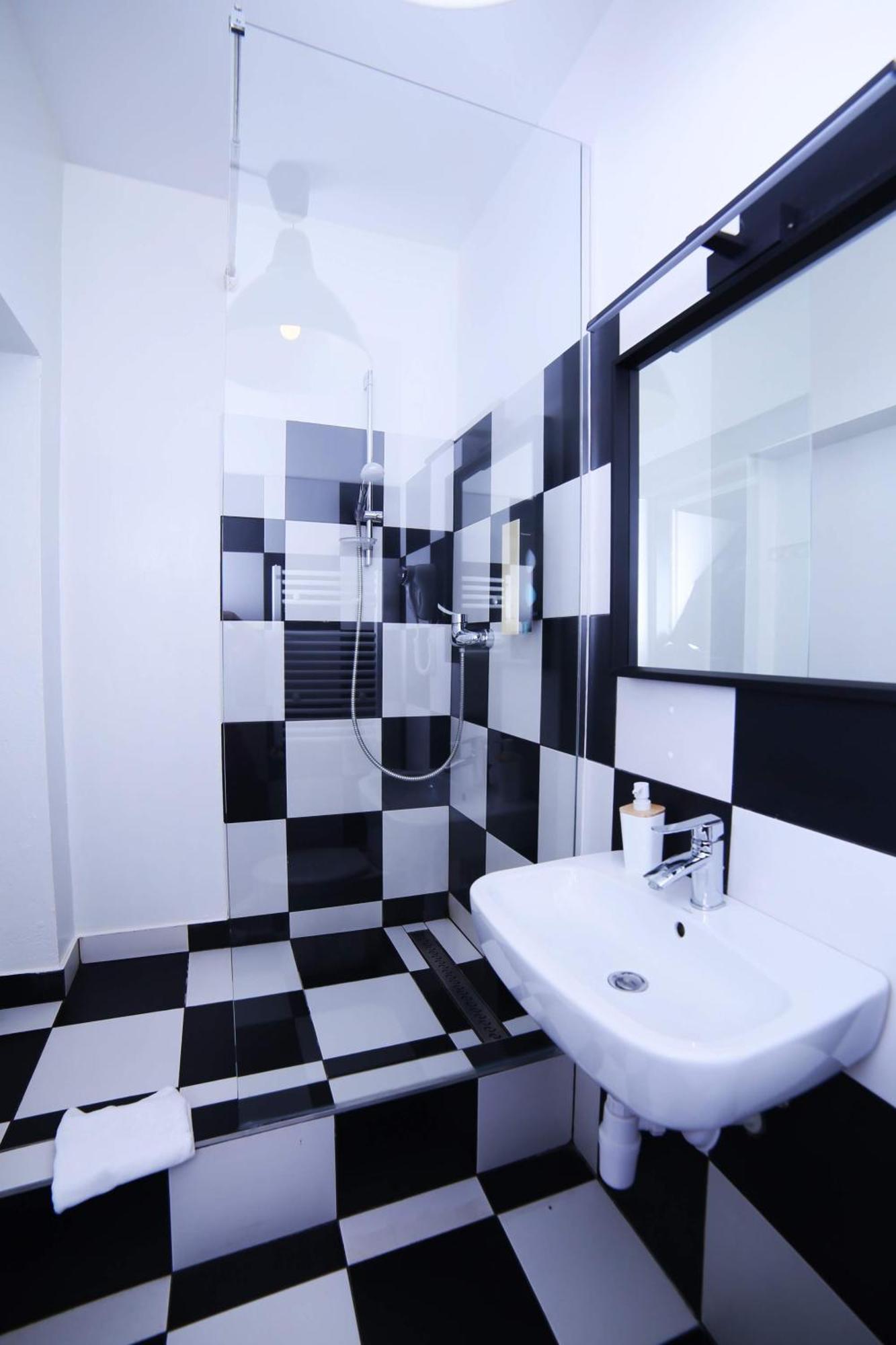 Arthotel Stalowa 52 Warschau Kamer foto